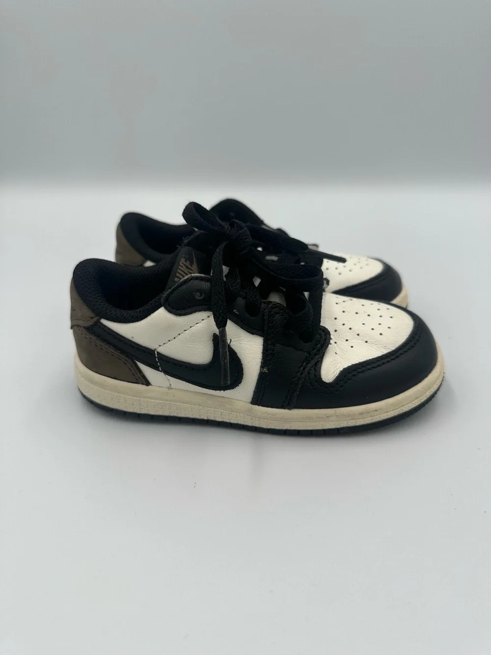 Nike Air Jordan 1 Retro Low OG Mocha Toddler Size 8C
